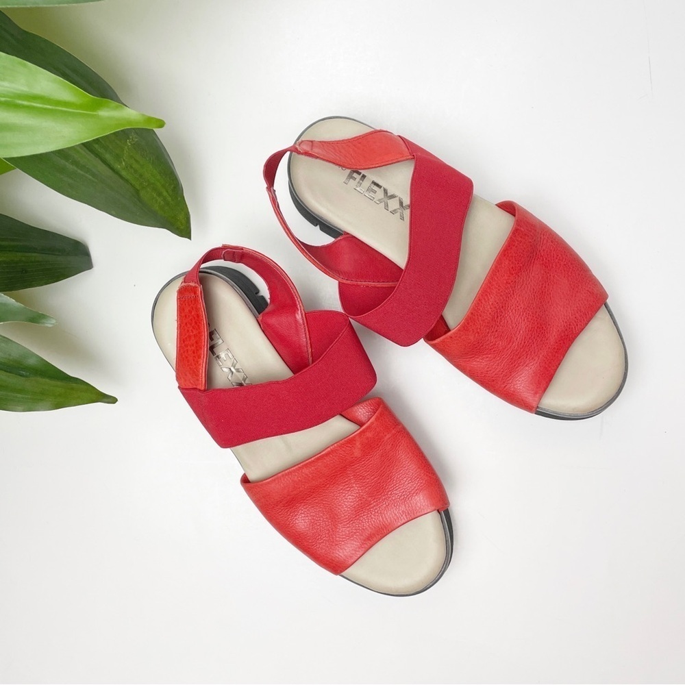 The Flexx Red Leather Two Band Wedge Sandal 5.5 - Picture 2 of 12